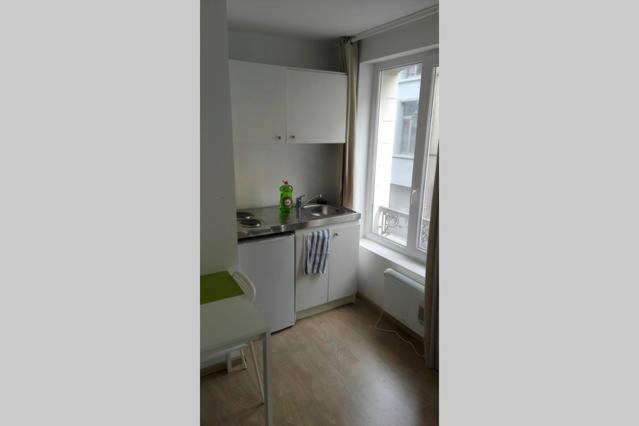 Central Studio Close To Grand Place For 2 Brussels Ngoại thất bức ảnh